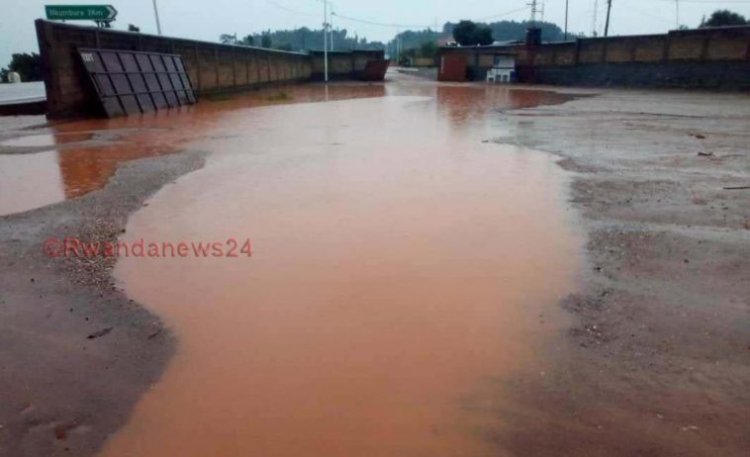 Nyamagabe: Abakoresha gare ya Gasarenda babangamiwe no kuyinyagirirwamo.