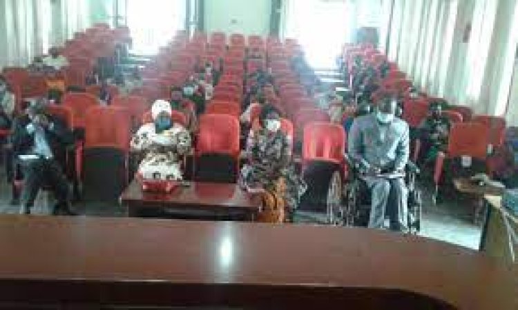 Muhanga: Abafite ubumuga bamaze igihe basaba ikibuga bakabwirwa ko ingengo y\'imari yacyo iri hejuru'