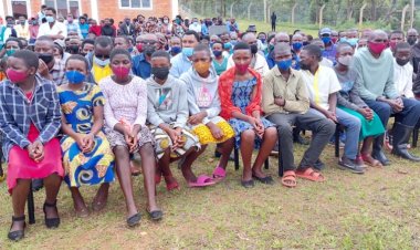 Muhanga:Urubyiruko rurasabwa kwitandukanya n'uwo Ari we wese wababibamo amacakubiri.