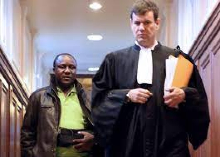 I Paris: Bane baregeye indishyi mu rubanza rwa Muhayimana