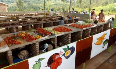 Huye:Abari abazunguzayi bishimiye isoko rije kubafasha kutirukankana ibicuruzwa mu muhanda