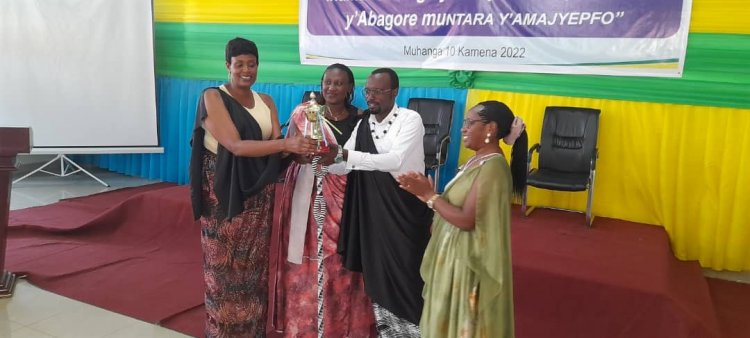 Amajyepfo : Ba mutima w’urugo bashimiwe uruhare bagize mu kwesa imihigo.