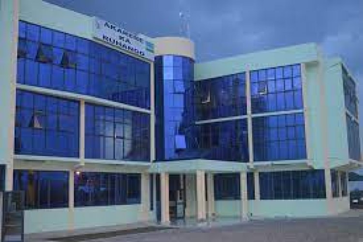 Ruhango: Bahangayikishijwe n'abajura biyoberanya bakitwaza ibipfurumba by'amafaranga