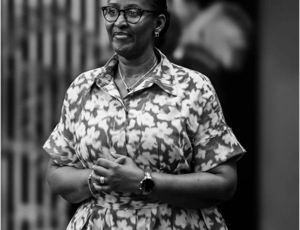 Umwana ni uw’umuryango! Wite ku mwana wese nk’uwawe - Ubutumwa bwa Madamu Jeannete Kagame